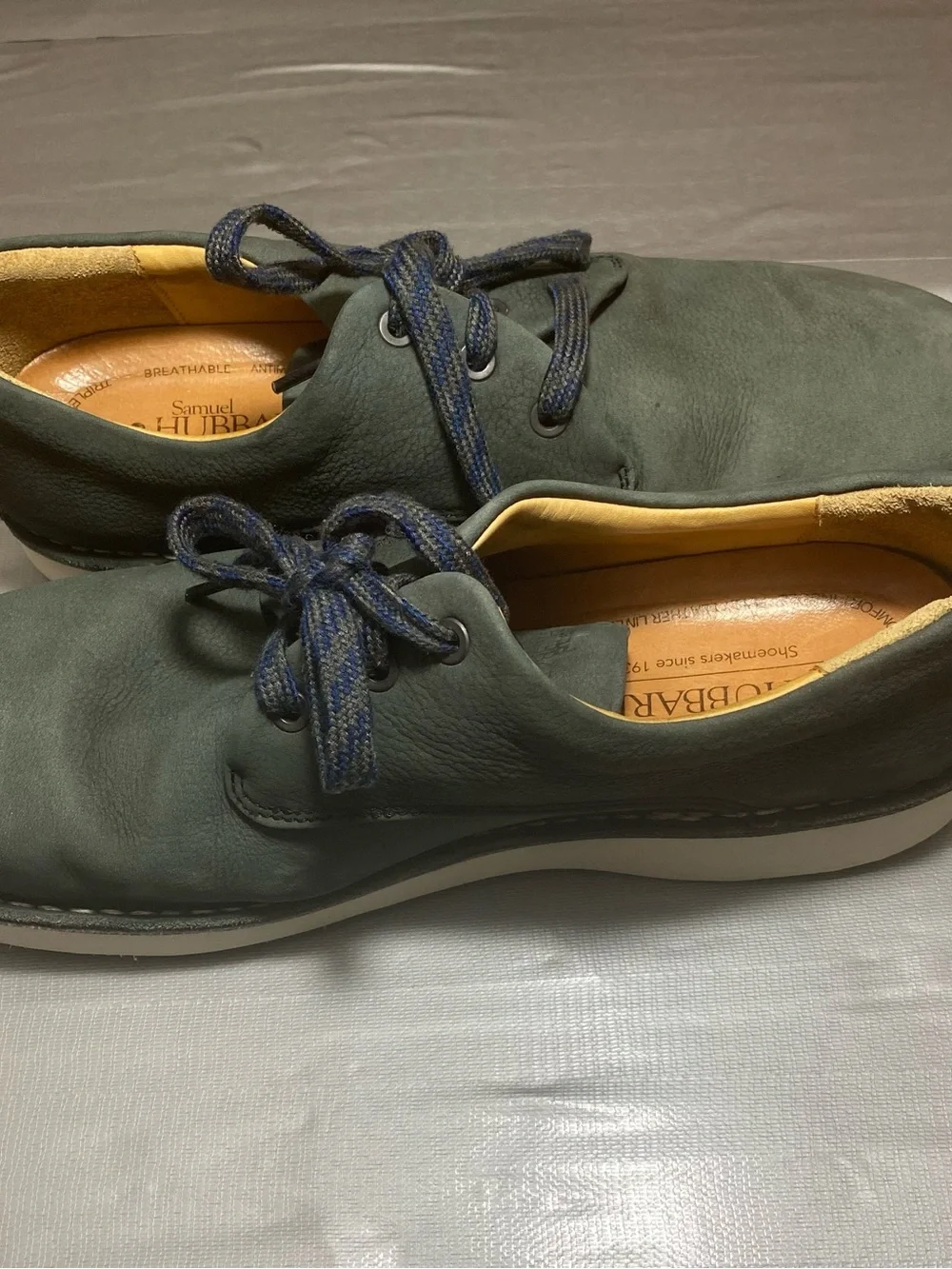 Men's Chukka Boots in Olive Green Nubuck